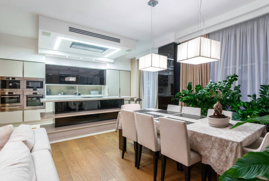 旅行小鍋讓旅行更溫暖：隨身攜帶迷你電鍋旅行舒適餐桌的秘密