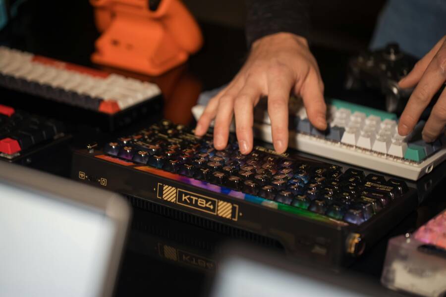 如何選擇雙電壓旅行炊具？全面解析110V與220V切換要點