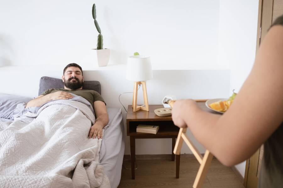 外出睡覺時如何解決午餐？為旅行者節省時間和金錢的策略