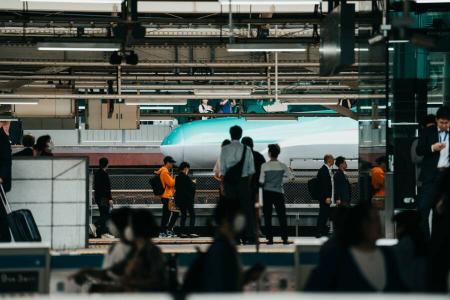 旅行住宿挑選策略:鎖定交通樞紐,省下旅遊通勤時間 出行住宿選擇策略:鎖定交通樞紐,節省通勤時間