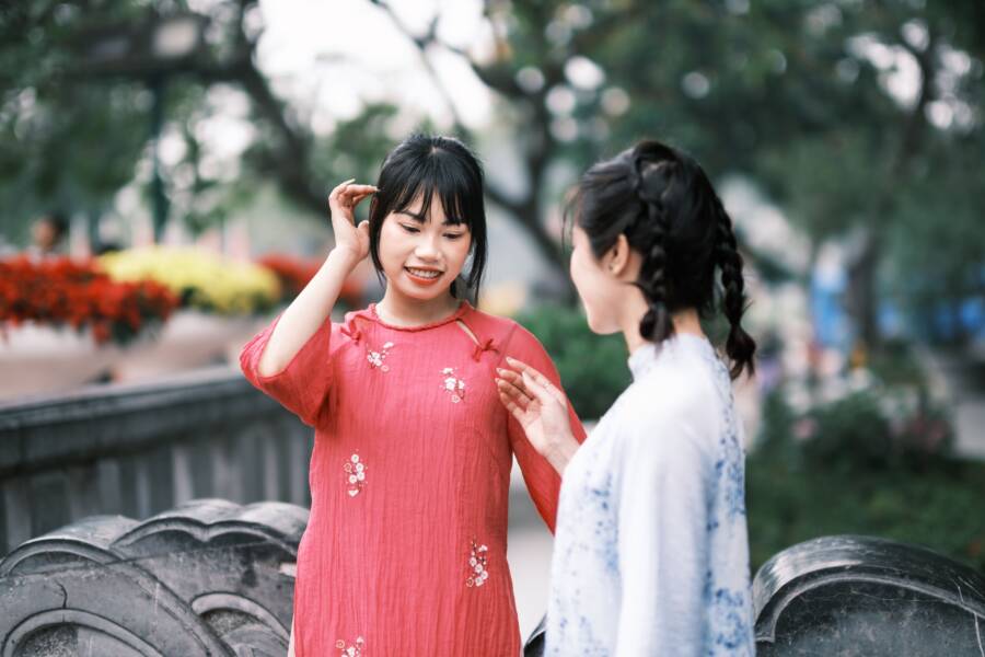 旅遊英語溝通指南:如何用簡單句型解決出國問題 旅遊英語溝通指南:如何用簡單句型解決出國問題