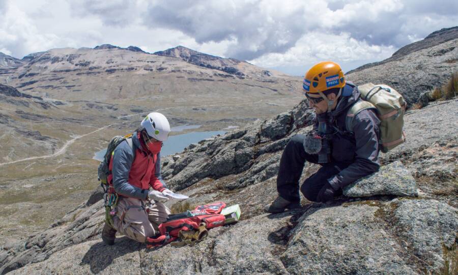 登山初學者的裝備清單：如何根據路線長度和強度簡化裝備