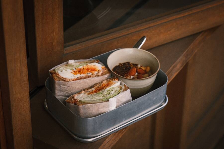 外出旅遊怎麼吃?兼顧美味與飽足的點餐策略 旅行時怎麼吃?平衡美味與飽足感的點餐策略