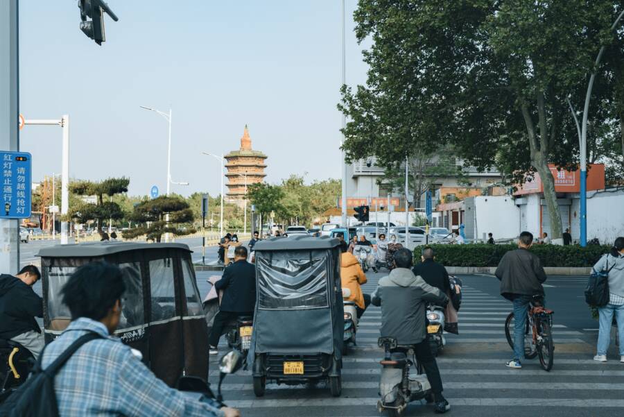 如何充分利用旅行時的交通時間：提高效率的五個出行技巧