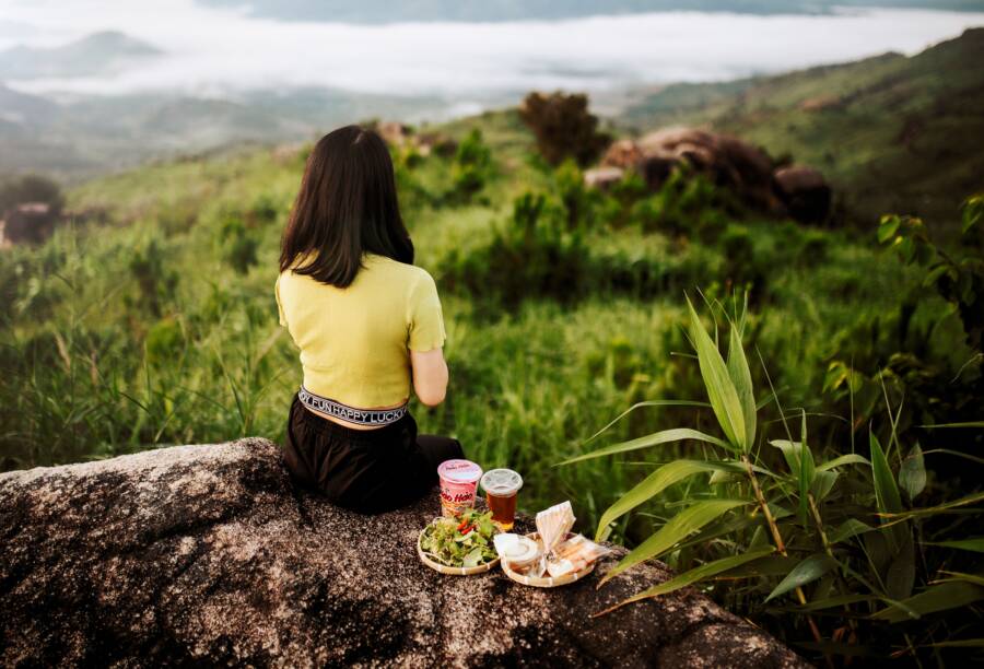 旅遊時怎麼選擇不容易壞的食物與正確保存方法 旅行時如何選擇不易變質的食物以及如何正確保存